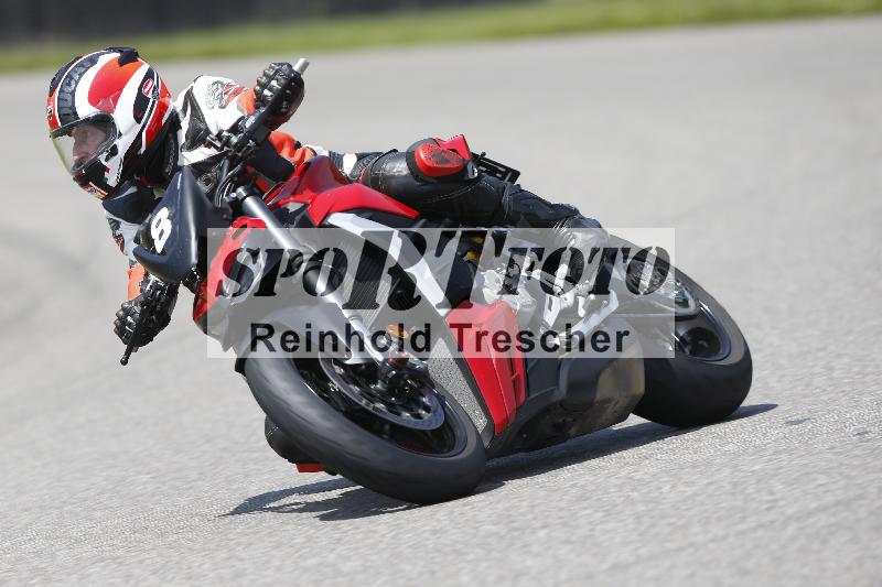 /27 12.06.2025 Ducati Schweiz Trackday Warmup  ADR/gelb-jeaune/8